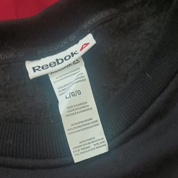 Reebok Woman's Cream and Black Crewneck Sweatshirts NWT Size L - Picture 7 of 10